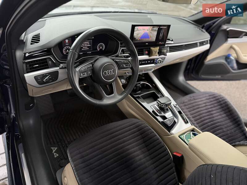 Седан Audi A4 2019 в Днепре