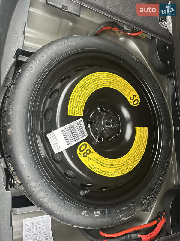 Седан Audi A4 2017 в Киеве фото 18 Седан Audi A4 2017 в Киеве