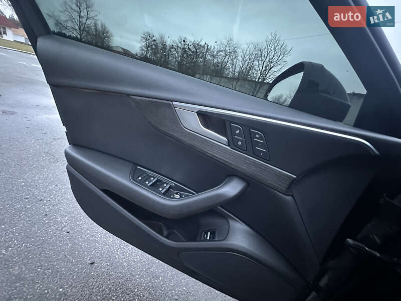 Седан Audi A4 2017 в Киеве фото 13 Седан Audi A4 2017 в Киеве