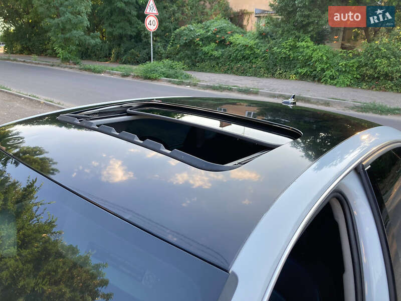 Седан Audi A4 2012 в Днепре