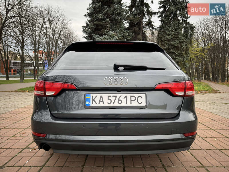 Универсал Audi A4 2016 в Киеве
