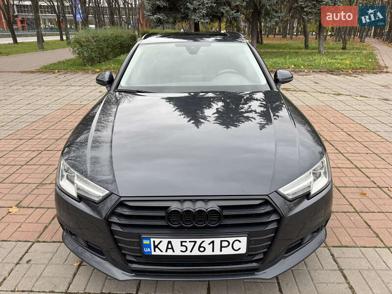 Универсал Audi A4 2016 в Киеве