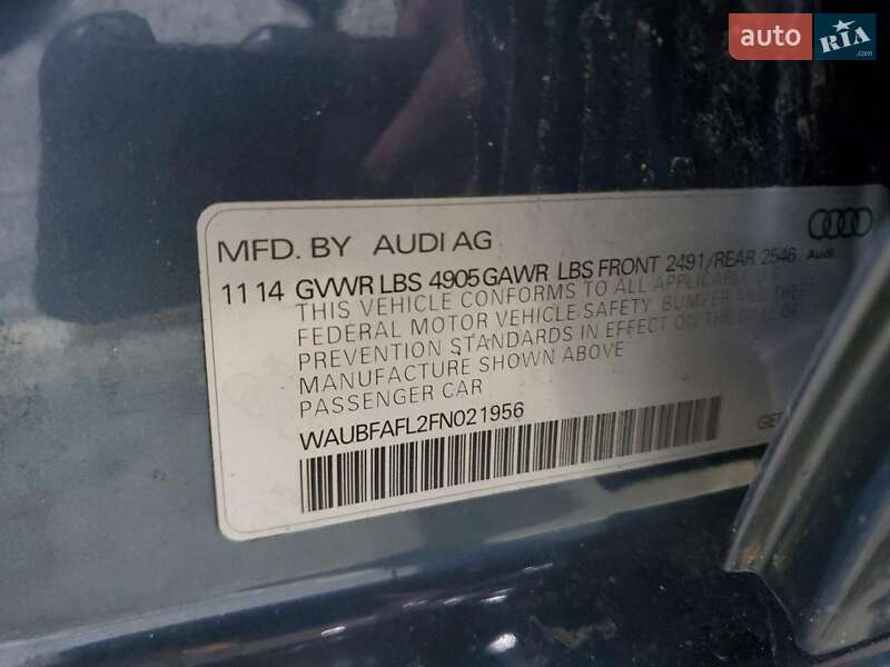 Седан Audi A4 2015 в Львове