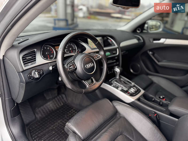 Седан Audi A4 2013 в Хмельницком