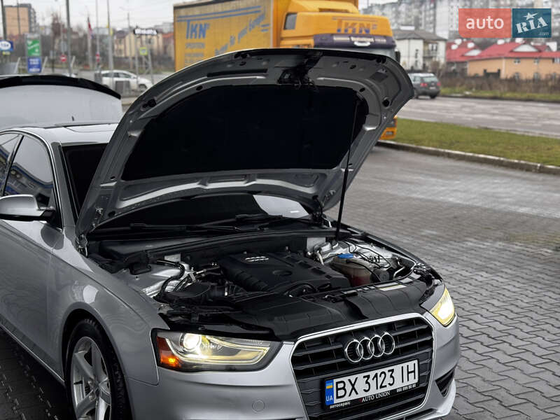 Седан Audi A4 2013 в Хмельницком