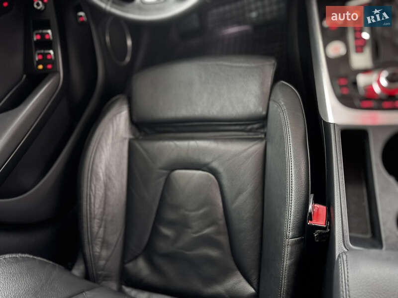 Седан Audi A4 2013 в Хмельницком