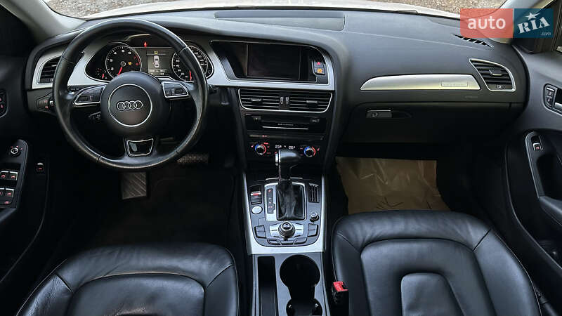 Седан Audi A4 2016 в Самборе