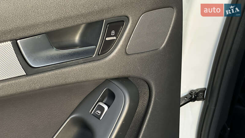 Седан Audi A4 2016 в Самборе