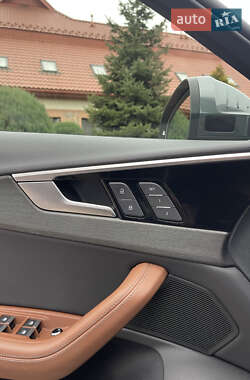 Седан Audi A4 2020 в Ивано-Франковске