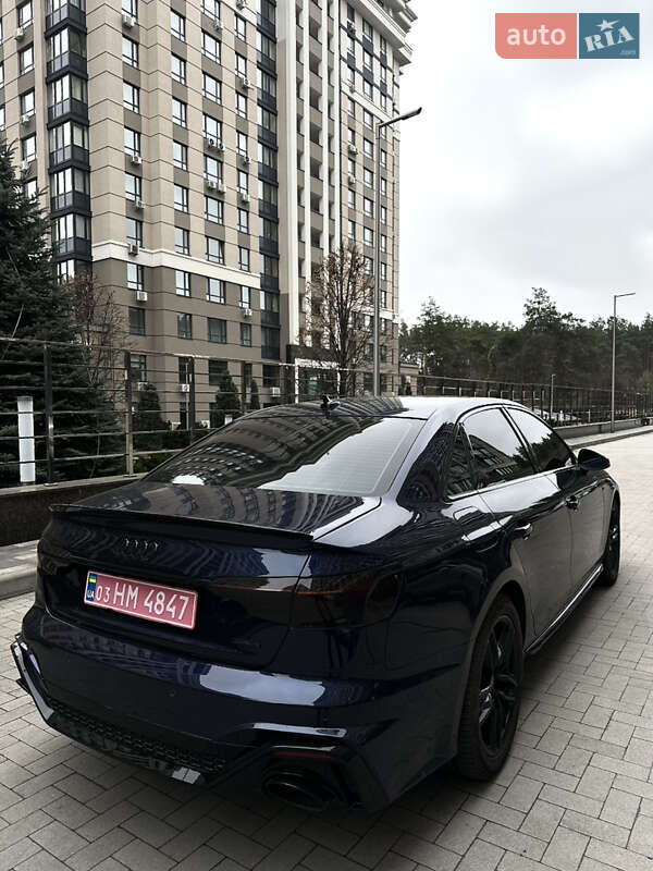Седан Audi A4 2021 в Києві