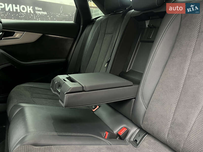 Седан Audi A4 2019 в Белой Церкви