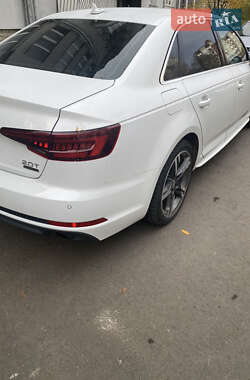 Седан Audi A4 2018 в Ивано-Франковске