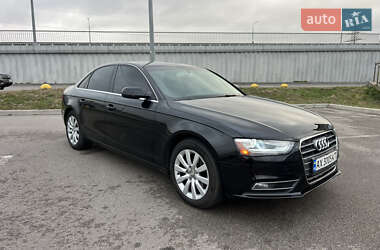 Седан Audi A4 2012 в Киеве