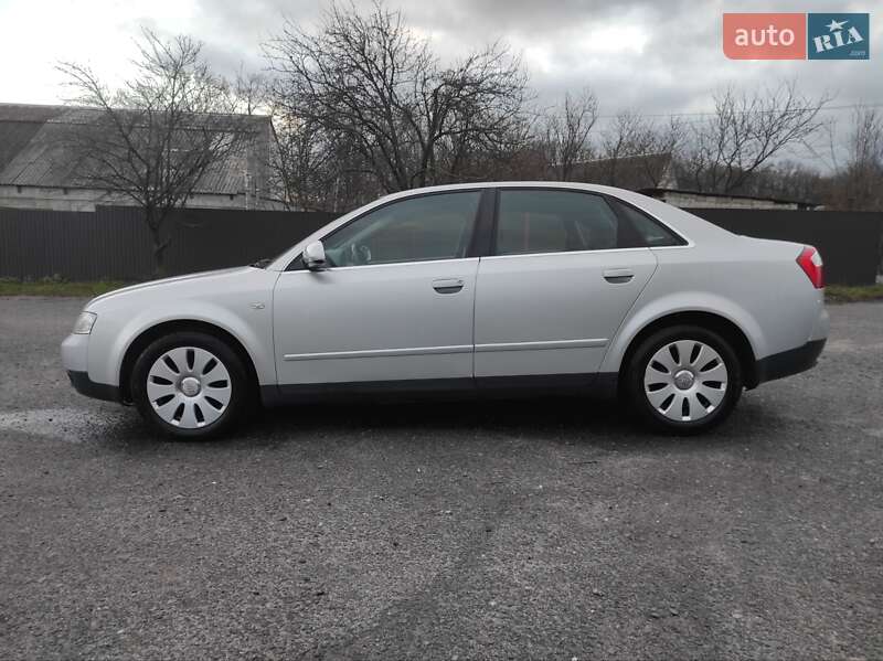 Седан Audi A4 2002 в Харькове