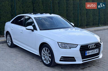 Седан Audi A4 2018 в Одессе