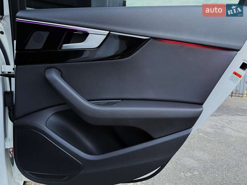 Седан Audi A4 2020 в Киеве фото 32 Седан Audi A4 2020 в Киеве