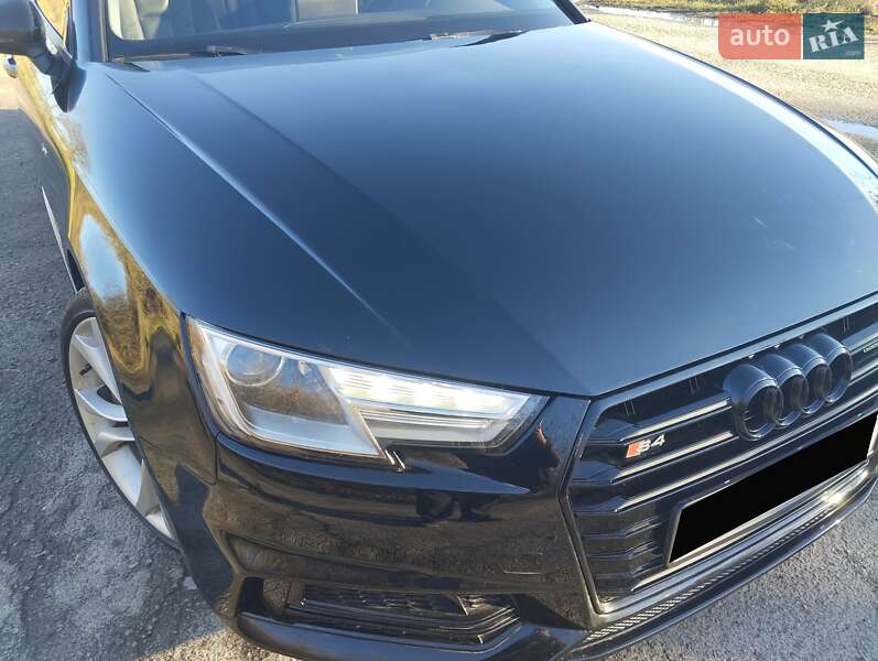 Седан Audi A4 2018 в Белой Церкви