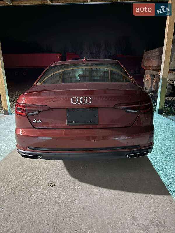 Седан Audi A4 2019 в Ивано-Франковске