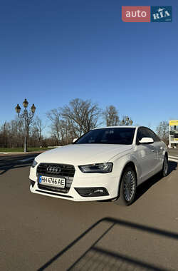 Седан Audi A4 2013 в Одессе