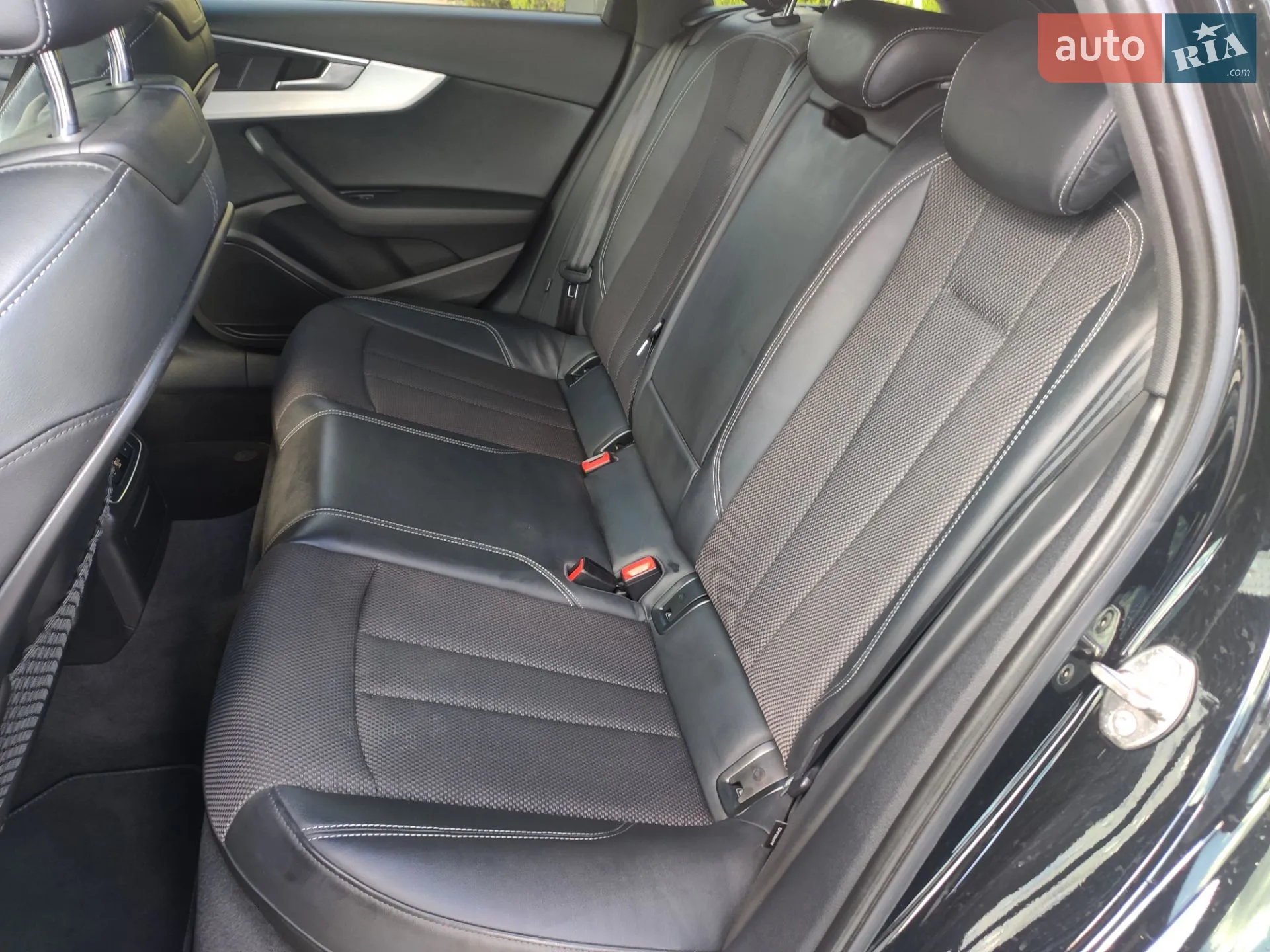 2016 Audi A4 - мініатюра 9