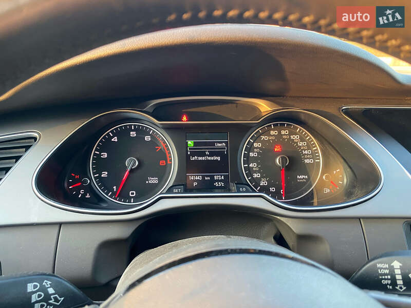 Седан Audi A4 2014 в Львове