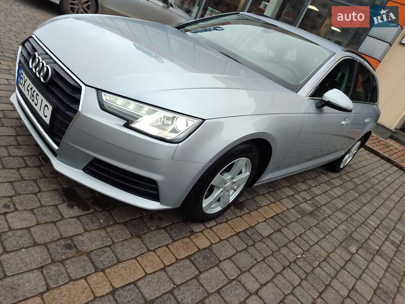 Универсал Audi A4 2016 в Хмельницком