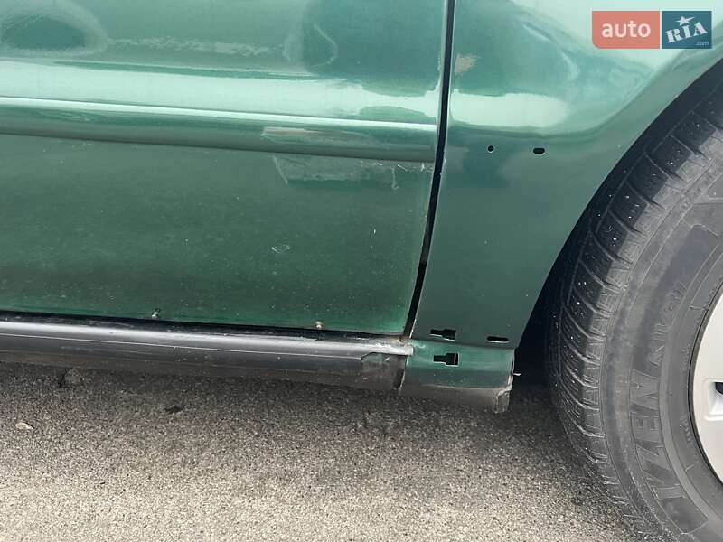 Седан Audi A4 2001 в Киеве