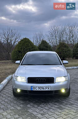 Седан Audi A4 2002 в Жовкве