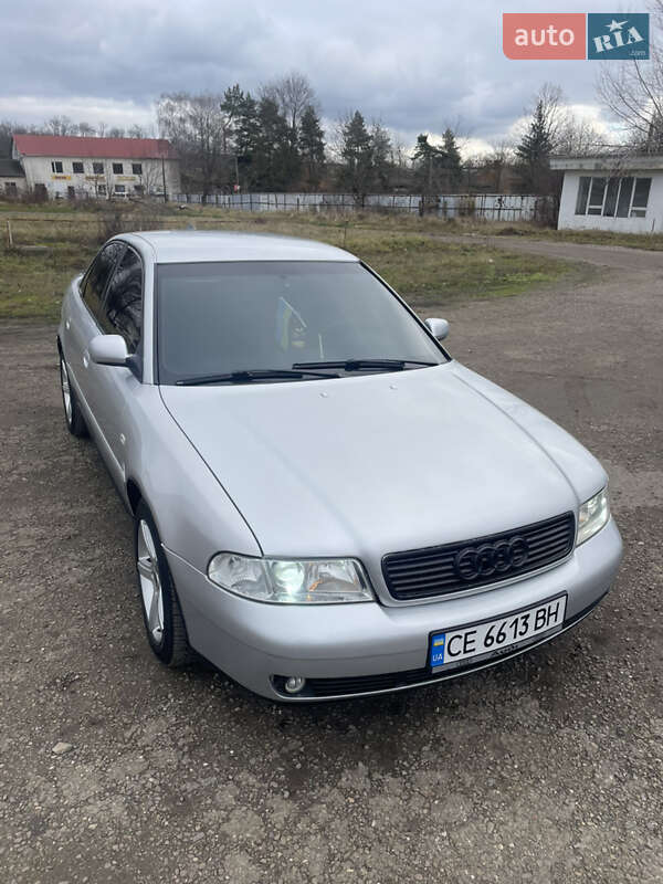 Седан Audi A4 1999 в Глыбокой