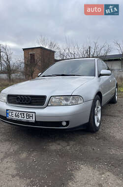Седан Audi A4 1999 в Глыбокой