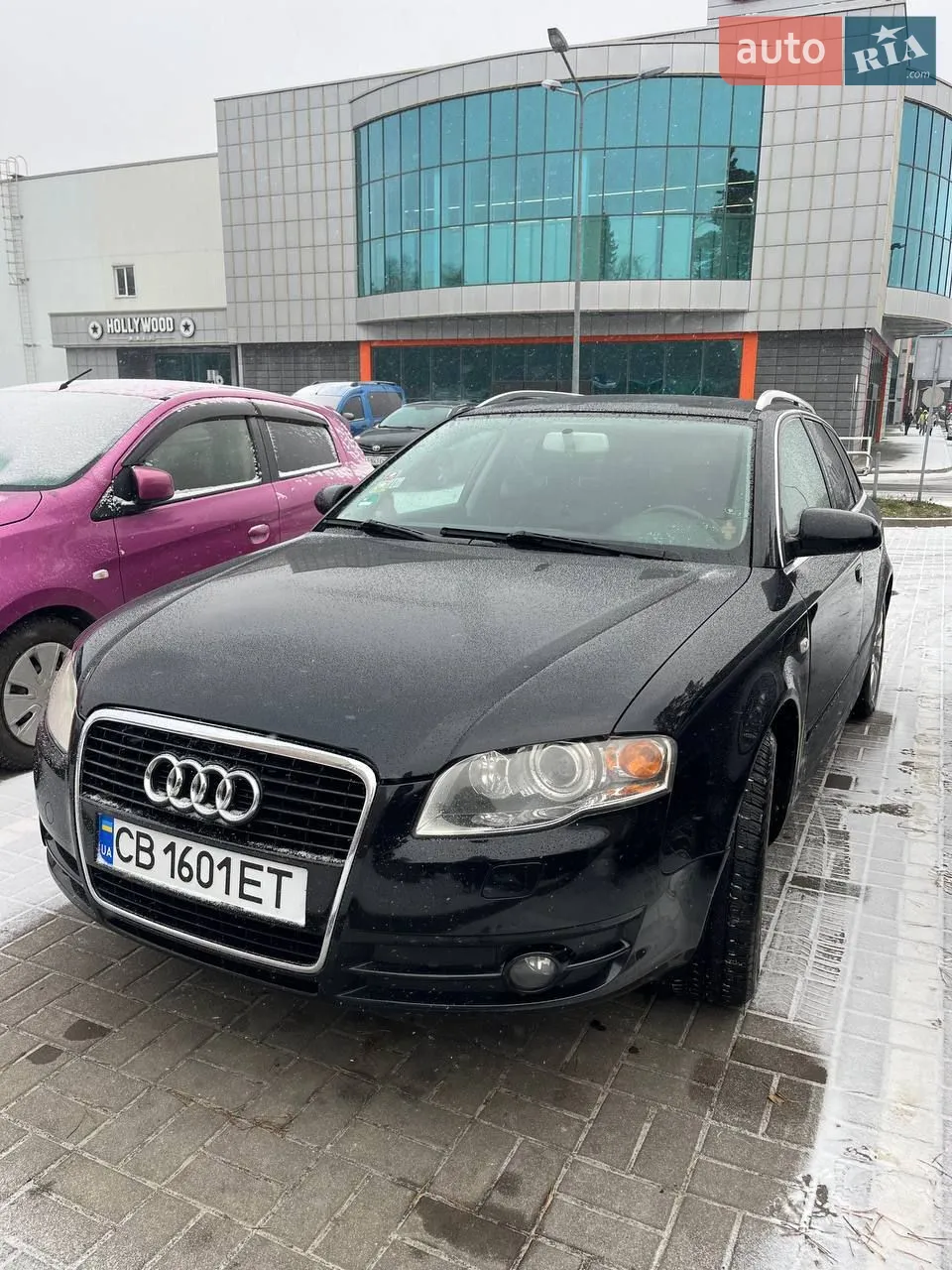  Свіжо пригнаний автомобіль Ауди А4 В7 з Німеччини та поставлений на облік. Я перший власник в Україні. Автомобіль у відмінному технічному та візуальному стані без жодного підфарбування весь в оригінальній заводській фарбі. Салон чистий всі функції працюють. В автомобілі проведено заміну ременя ГРМ, мастила, фільтрів, гальмівних колодок.  Якщо кому цікаво всі питання по телефону (вайбер