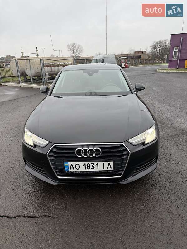 Audi A4 2016