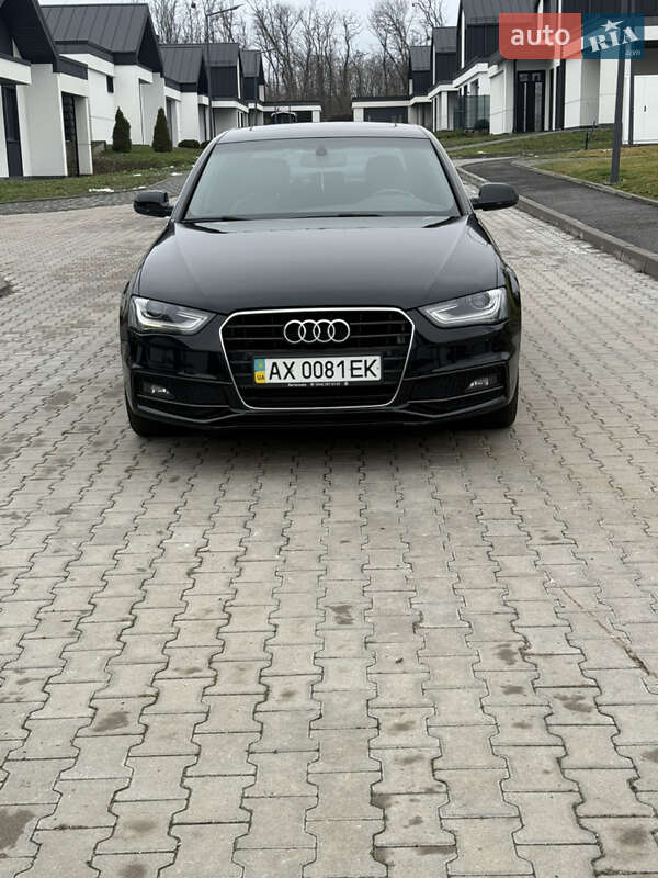 Седан Audi A4 2015 в Харькове
