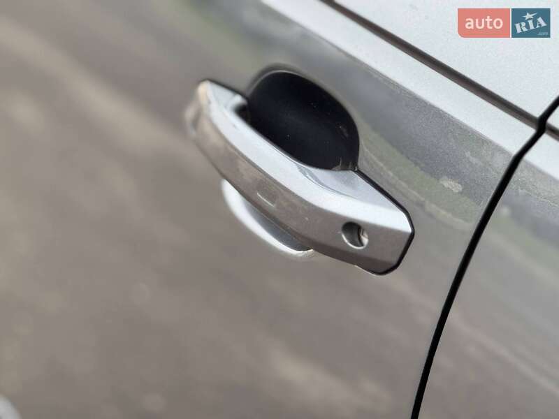 Универсал Audi A4 2018 в Кривом Роге