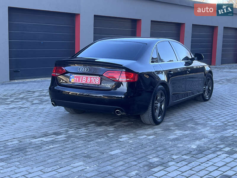 Седан Audi A4 2009 в Чорткове