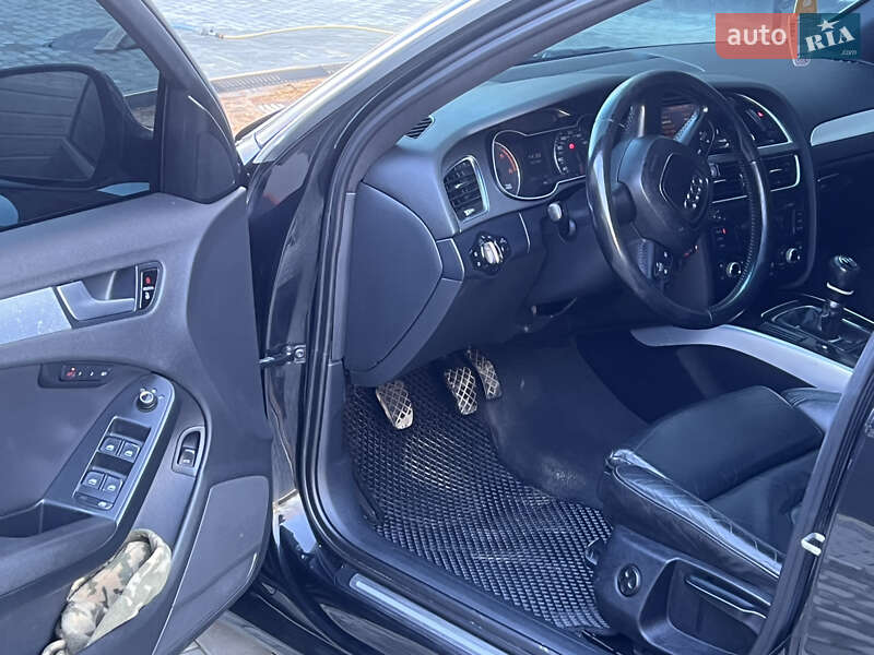 Седан Audi A4 2009 в Чорткове