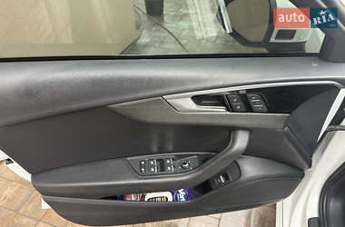 Седан Audi A4 2020 в Киеве