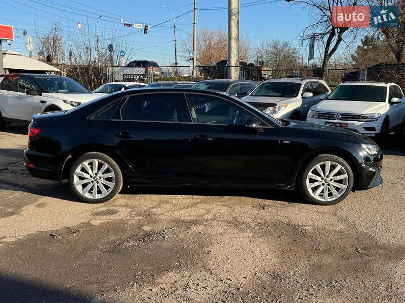 Седан Audi A4 2018 в Виннице