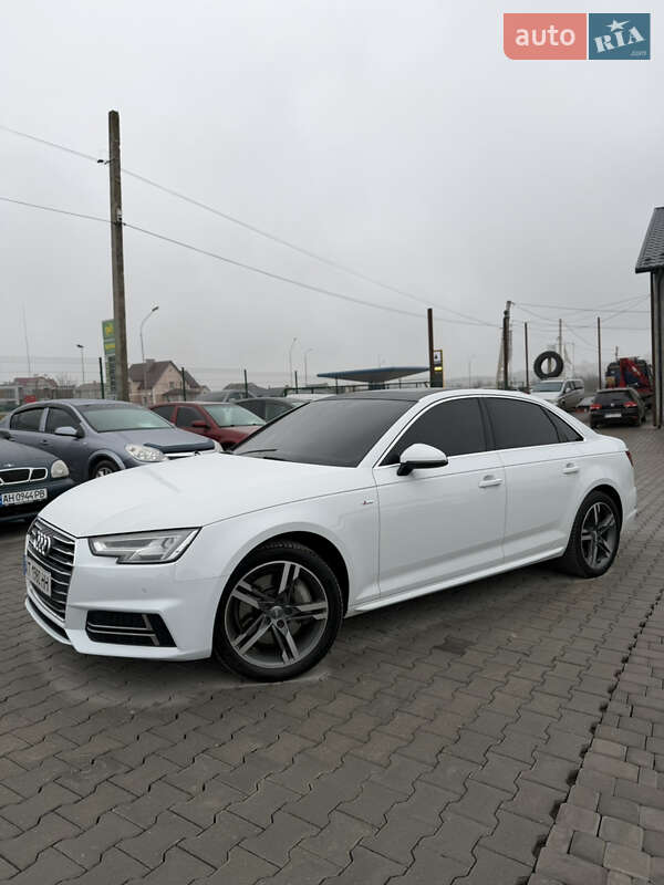 Седан Audi A4 2016 в Каменец-Подольском
