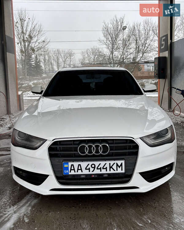 Audi A4 2015