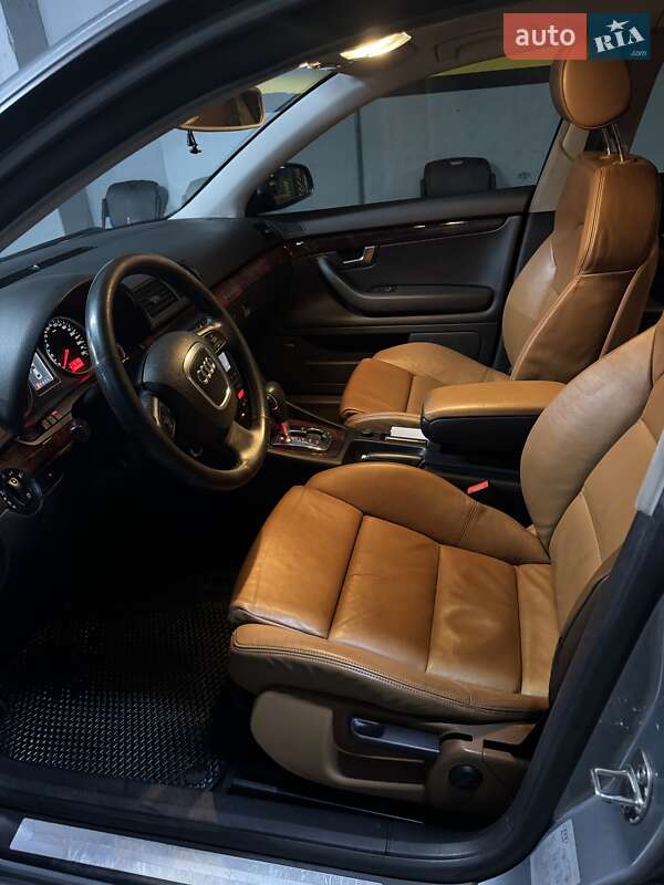 Седан Audi A4 2006 в Днепре