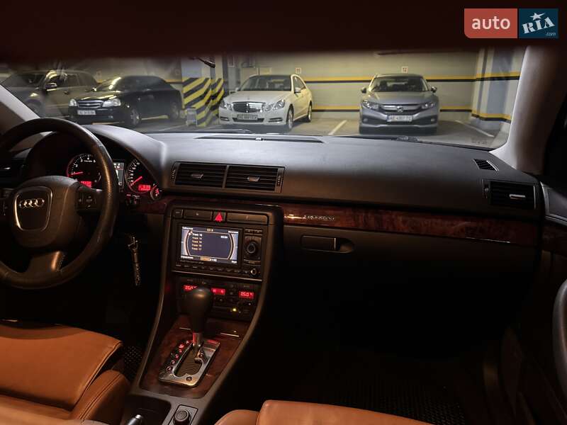 Седан Audi A4 2006 в Днепре