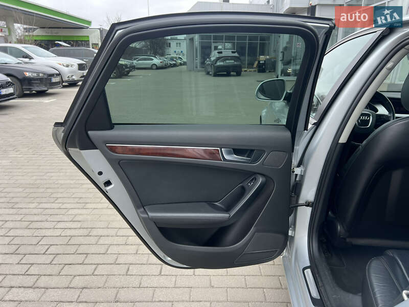 Седан Audi A4 2009 в Киеве