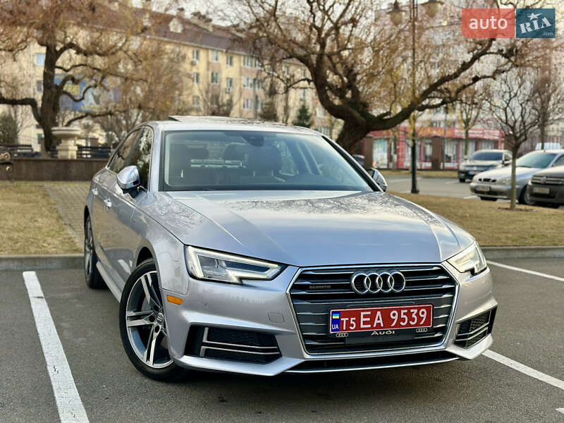 Седан Audi A4 2018 в Киеве