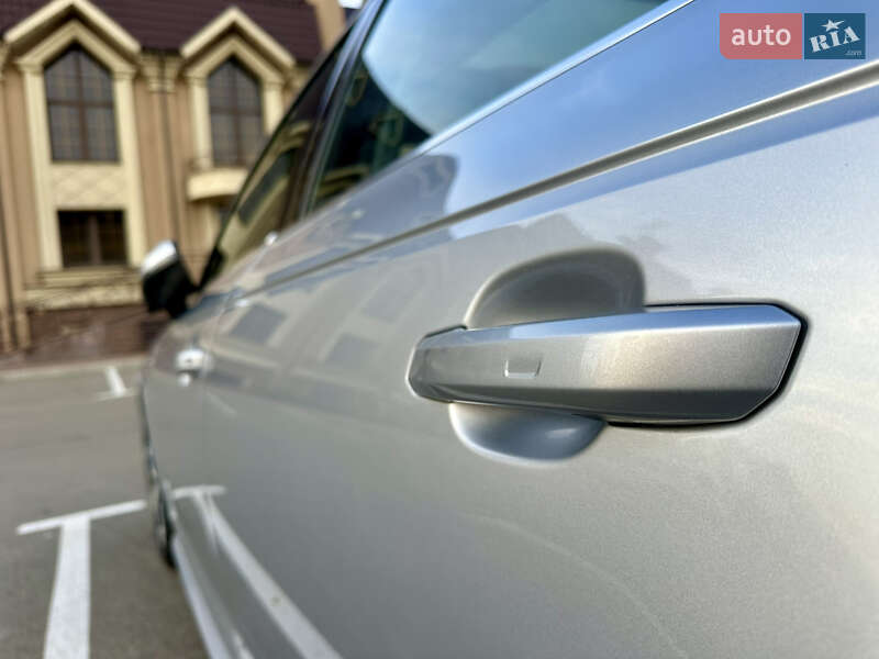 Седан Audi A4 2018 в Киеве