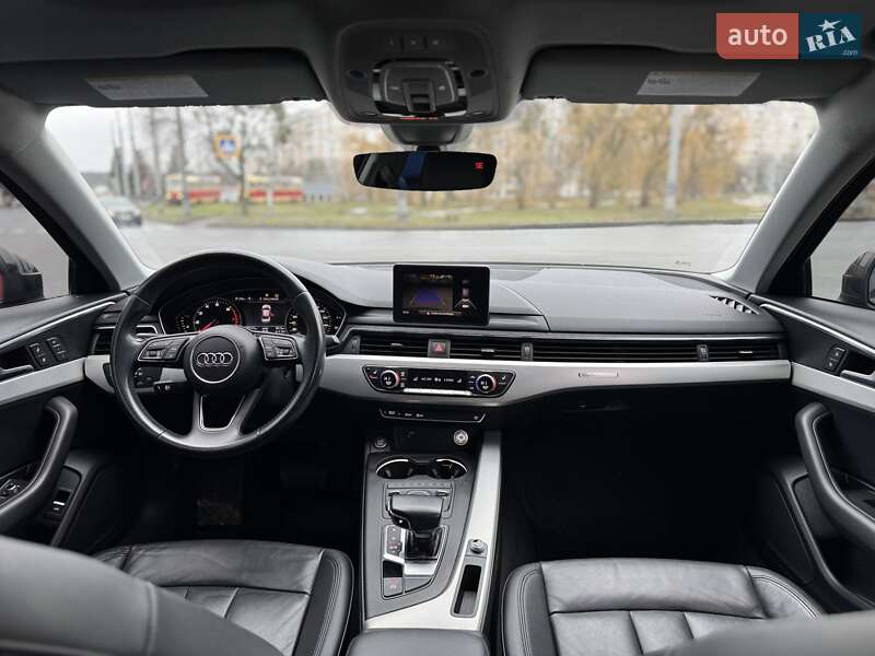 Седан Audi A4 2018 в Харькове