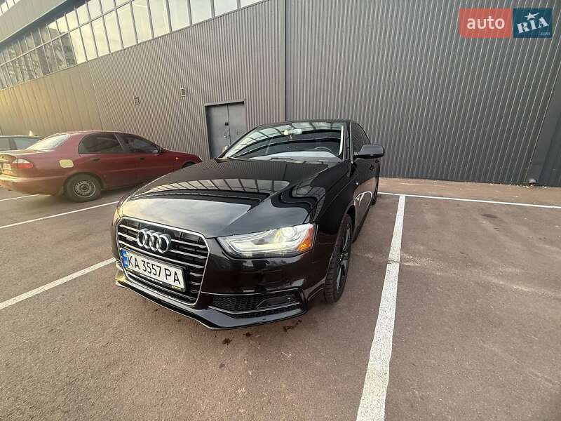 Седан Audi A4 2015 в Киеве