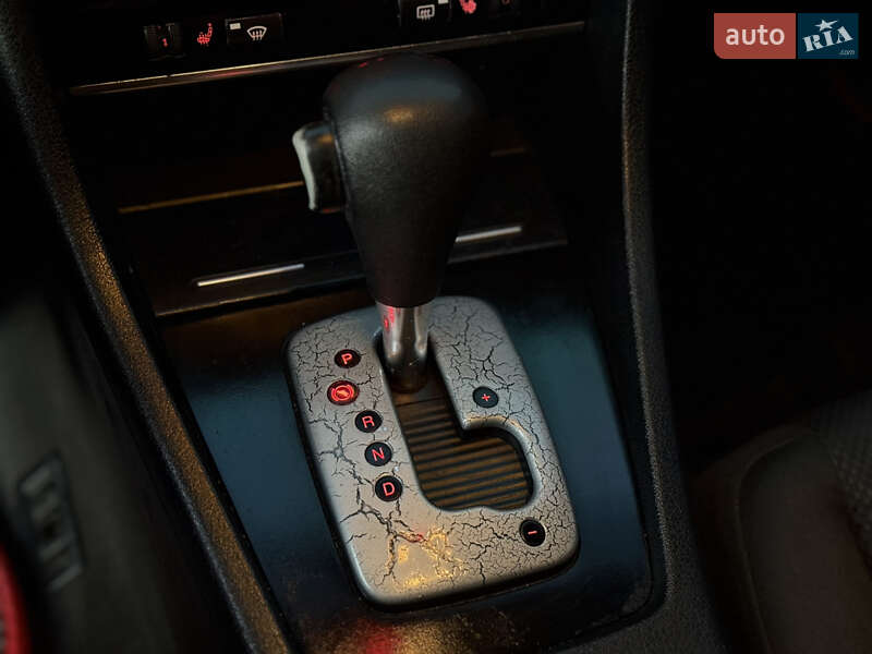 Седан Audi A4 2002 в Хмельницком