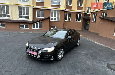 Седан Audi A4 2017 в Києві