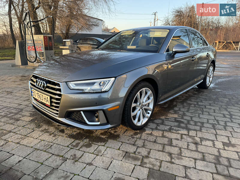 Audi A4 2019